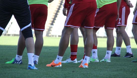 Team China-shoes.JPG