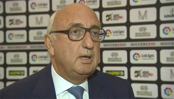 Jonathan Barnett.jpg