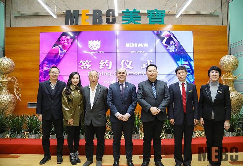 MEBO Group and Kings.jpg